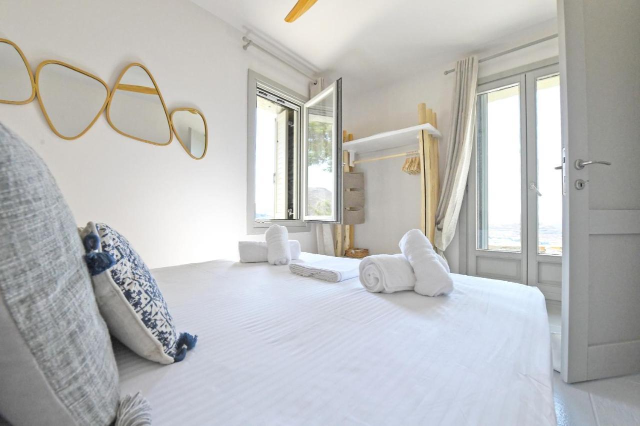 Luxurious Villa Lune With A Swimming Pool And A Fantastic Sea And Sunset View Ioulis Extérieur photo